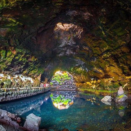 Casa Bianca Caleta De Famara Otel Dış mekan fotoğraf