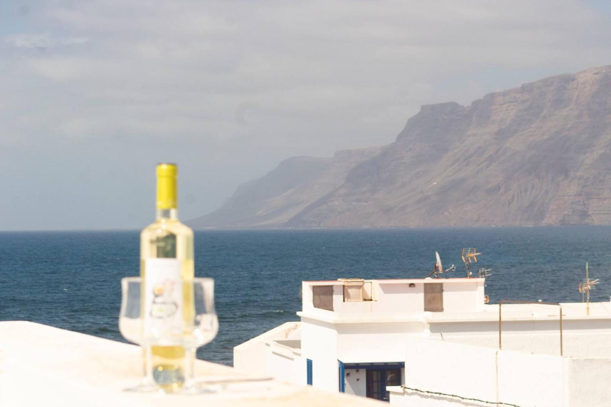 Casa Bianca Caleta De Famara Otel Dış mekan fotoğraf